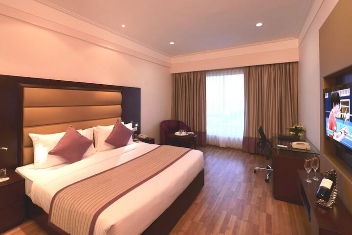 Room 7 of 20