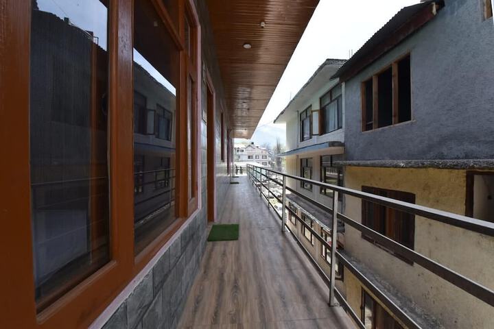 Terrace/Patio 18 of 25