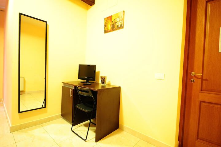 Room amenity