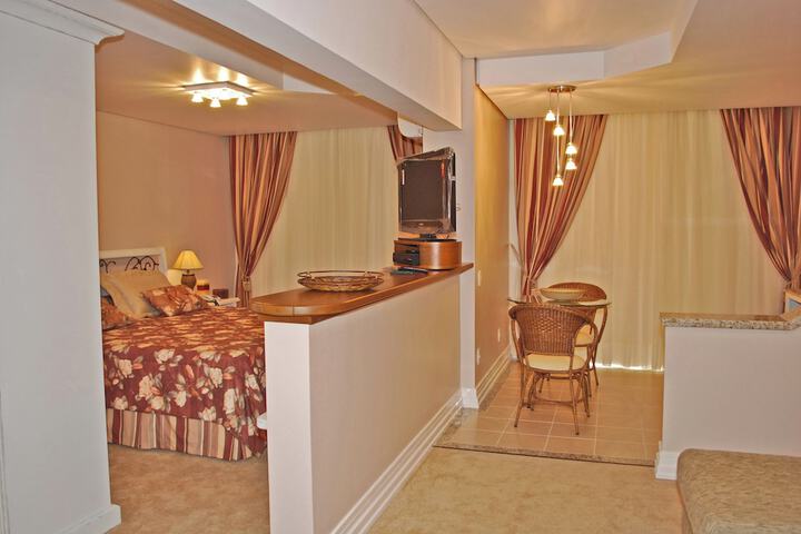 Room 22 of 46