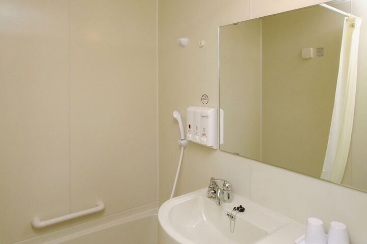 Clean Restrooms