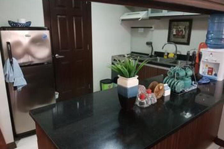 Room 100 of 127