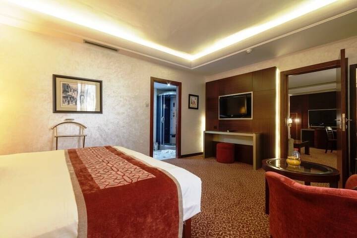 Room 12 of 59