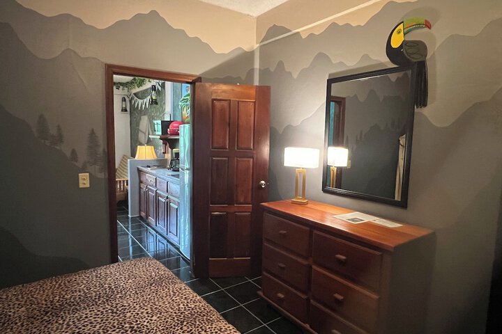 Room 17 of 88