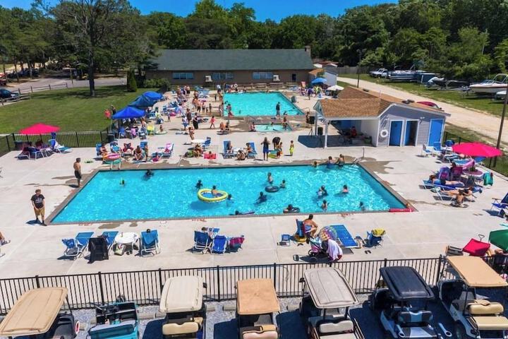 Pool 16 of 27