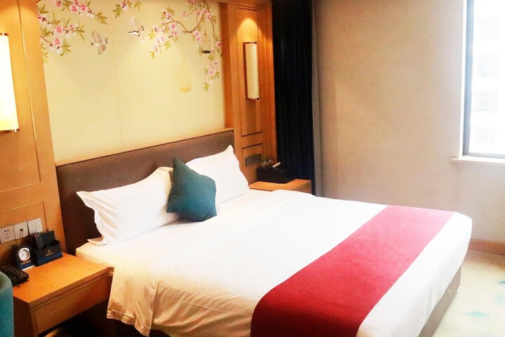 Room 8 of 59