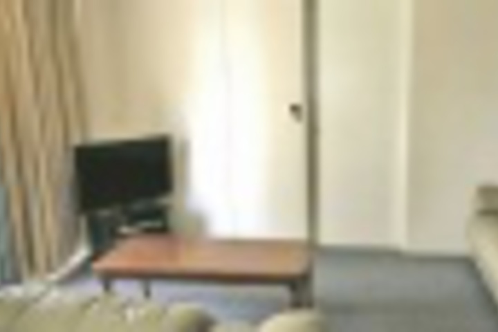 Room 125 of 180