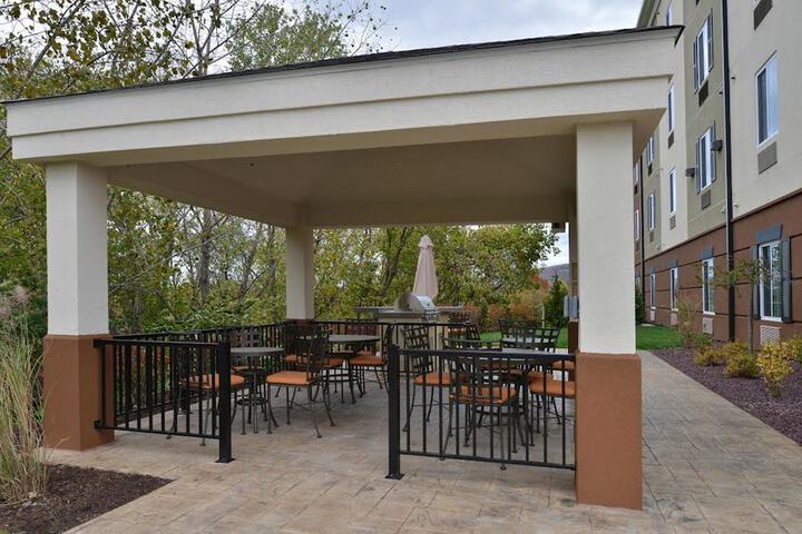 BBQ/picnic area