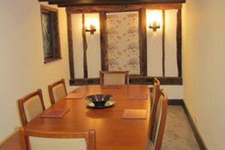 Room 7 of 7