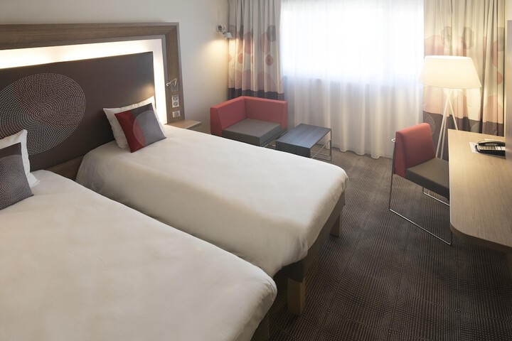 Room 20 of 75