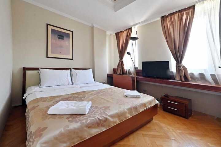 Room 29 of 93