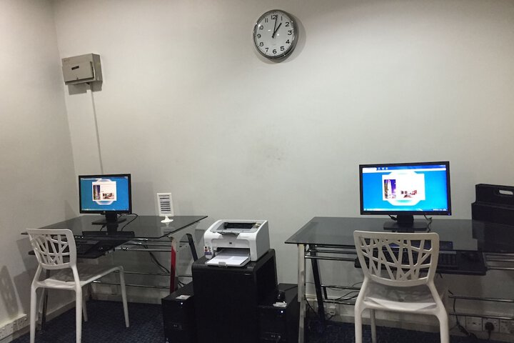Business Center 54 of 61