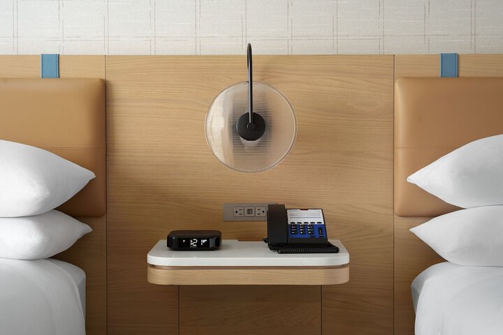 Room 9 of 22