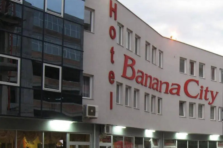 BANANA CITY