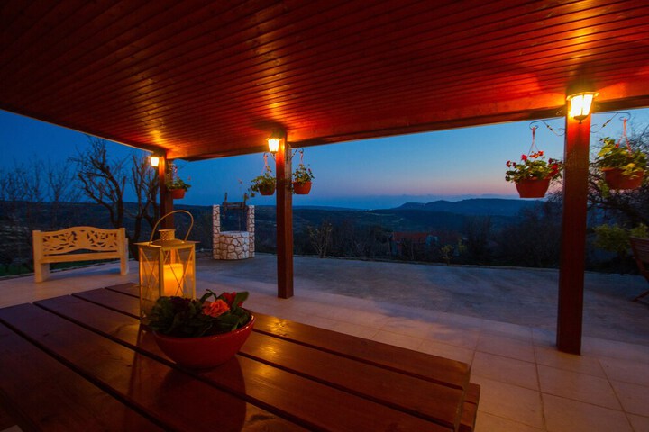 Terrace/Patio 23 of 30