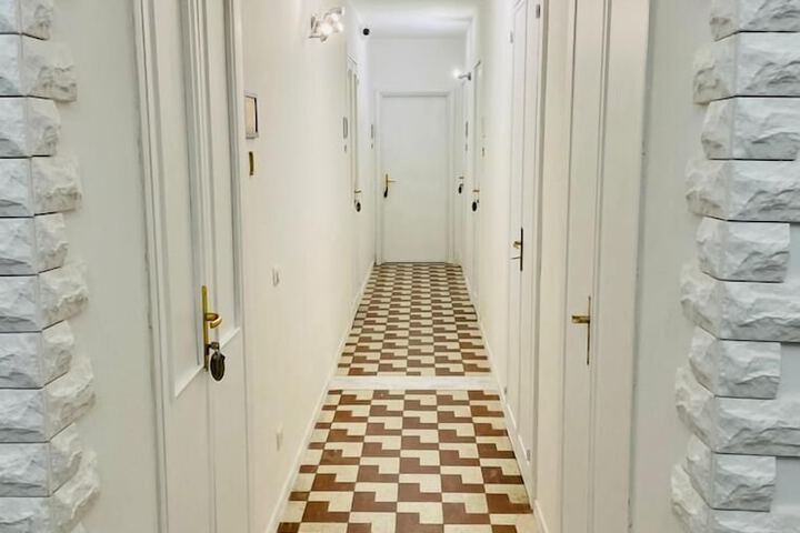 Ballroom/Hall 59 of 61