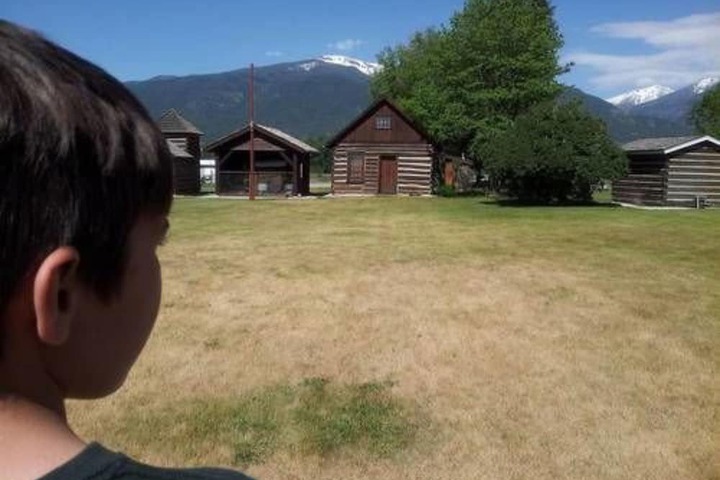 Property Grounds 22 of 45