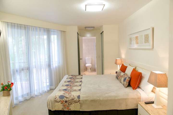 Room 10 of 109