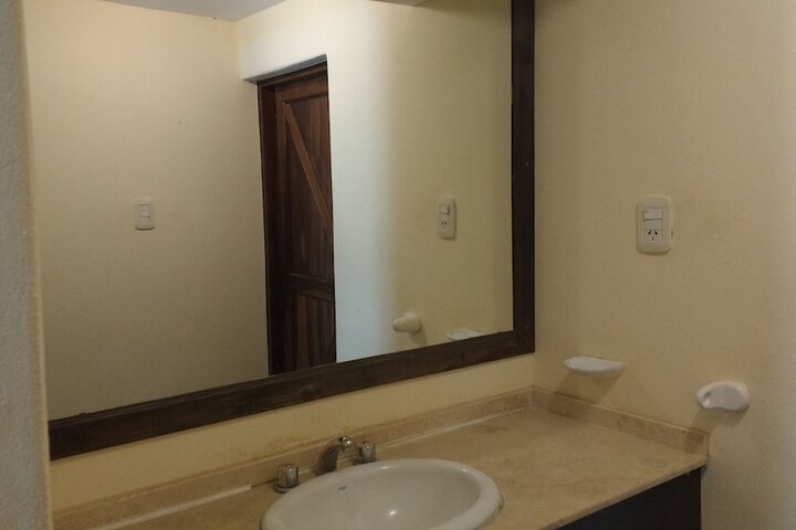 Room 31 of 40
