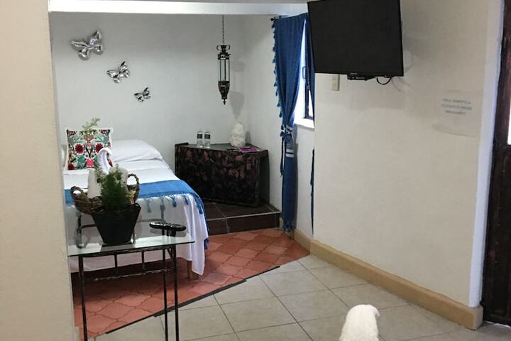 Room 3 of 19