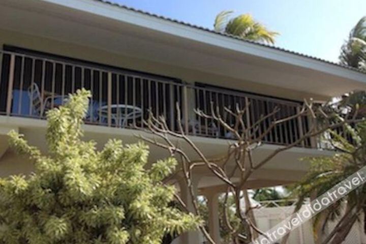 Exterior of Terrys Getaway by RedAwning