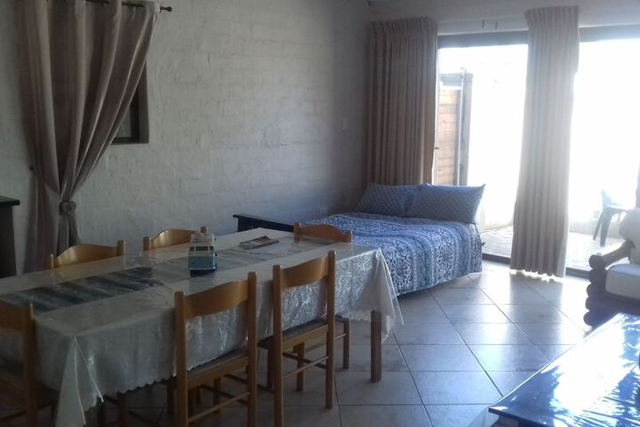 Room 25 of 48