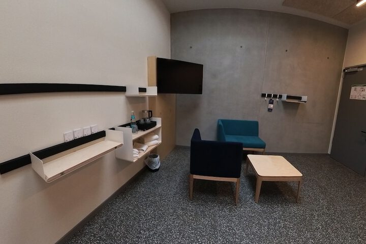 Room 65 of 105