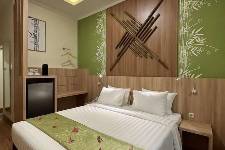 Room 36 of 85