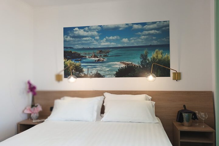 Room 5 of 54