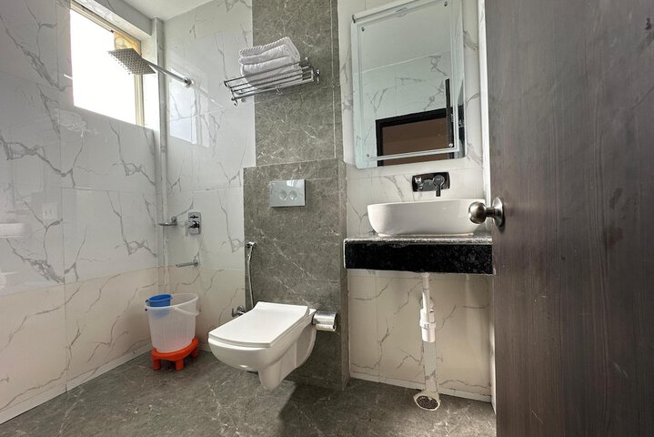Room 40 of 94