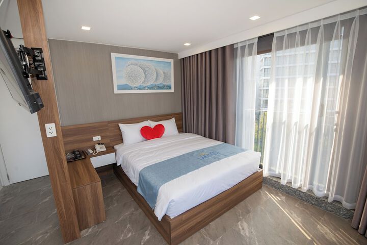 Room 34 of 75