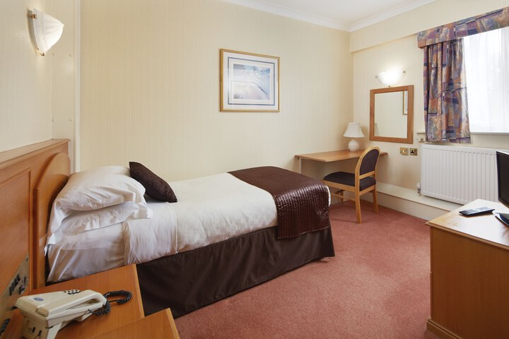 Room 9 of 53