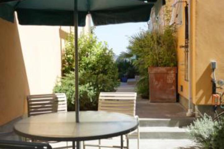 Photo 4