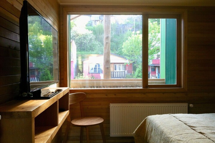 Room 2 of 55