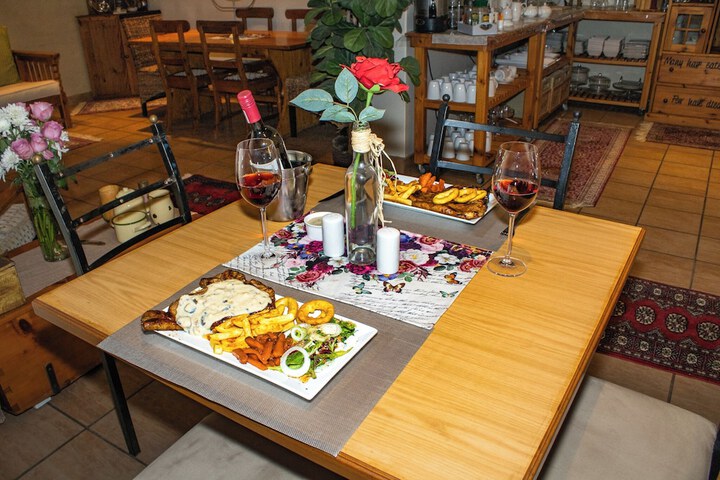 Dining 141 of 188