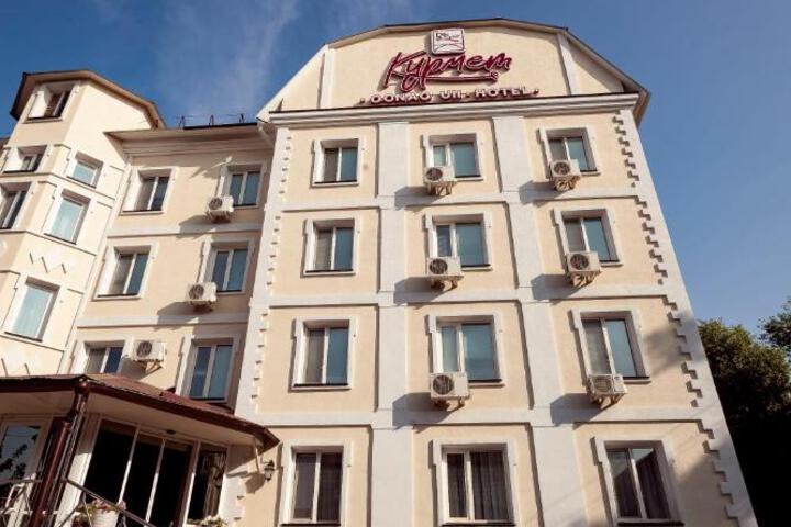 Kurmet Hotel