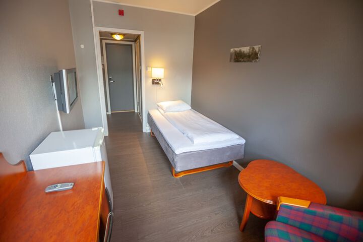 Room 14 of 31