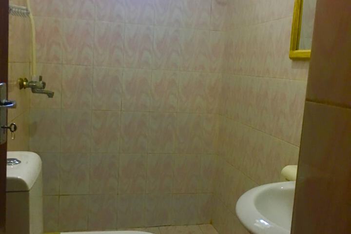 Room 68 of 135