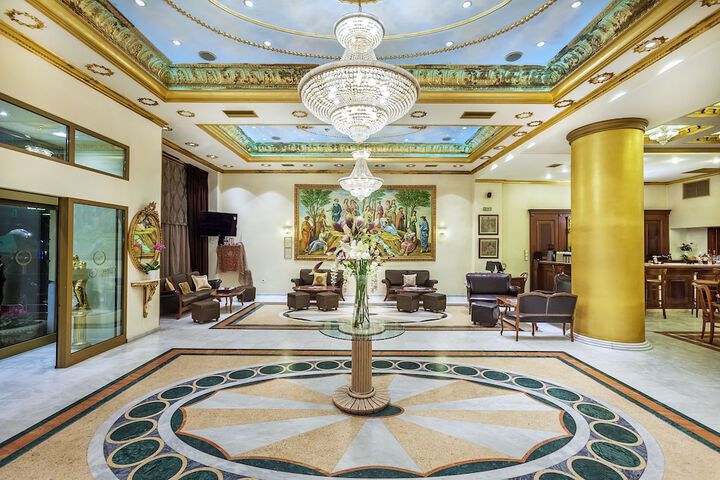 Lobby Photos