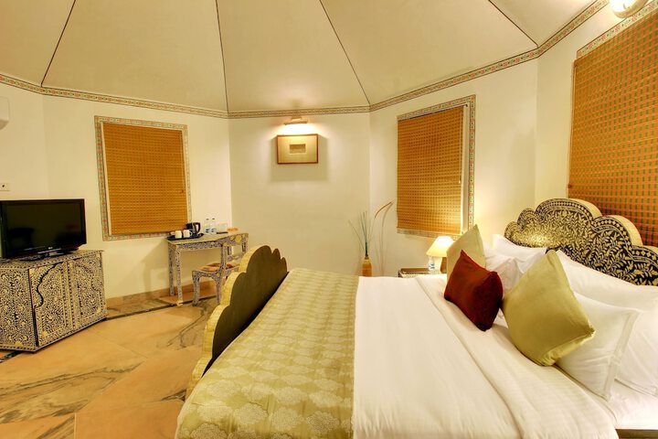 Room 8 of 55