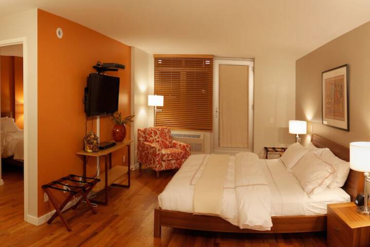 Room 19 of 49