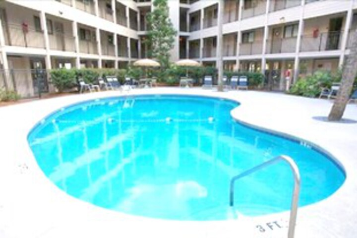 Pool 23 of 36