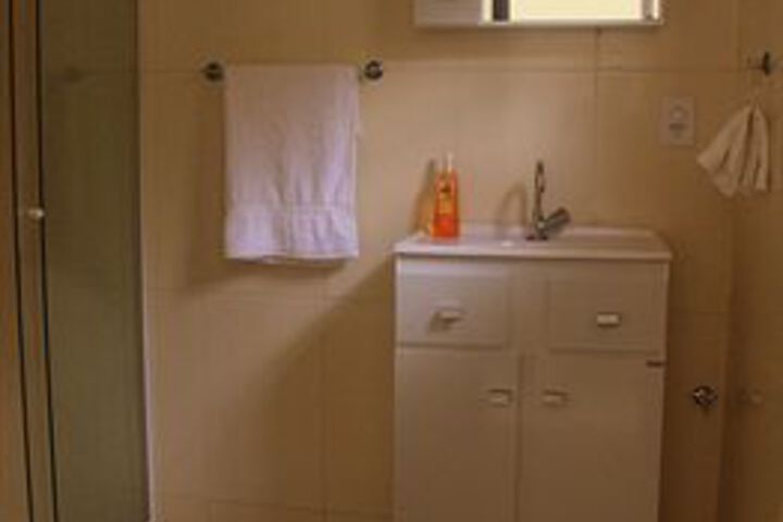 Room 7 of 82