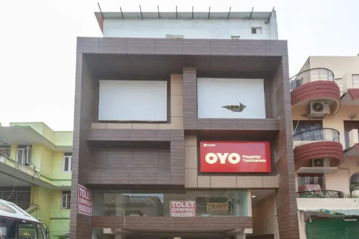 OYO Flagship 14396 Tambaram Railway Station