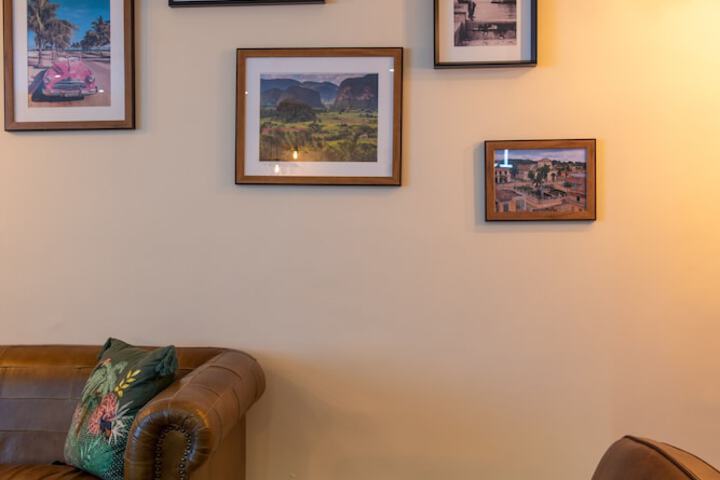 Lounge 113 of 209