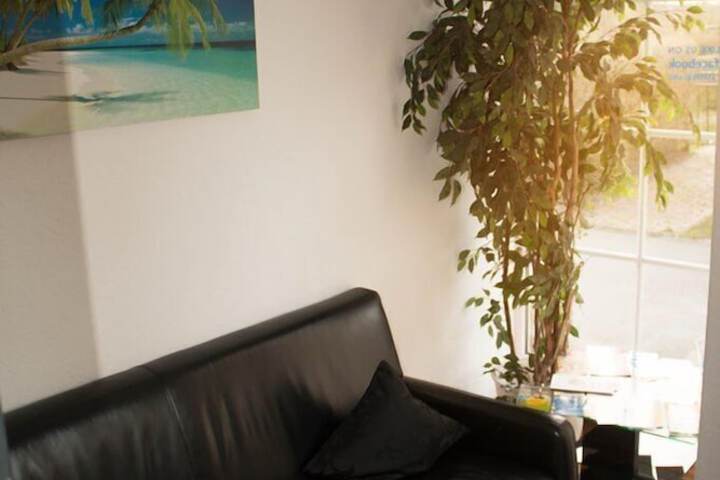Guest Lobby