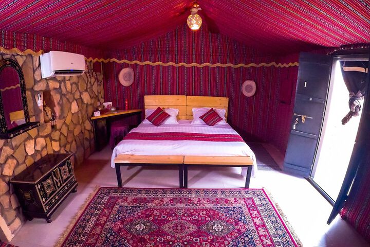 Room 5 of 49