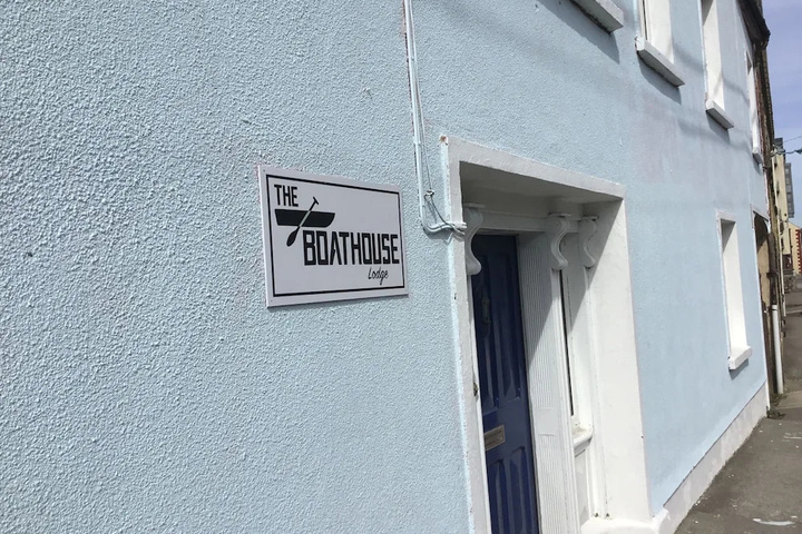 The Boathouse Lodge