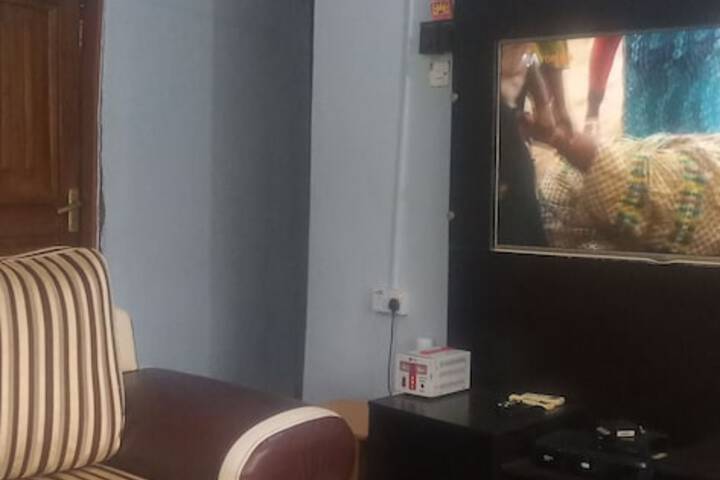 Room 3 of 5