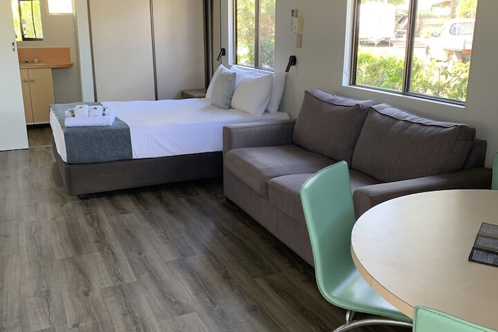 Room 278 of 504